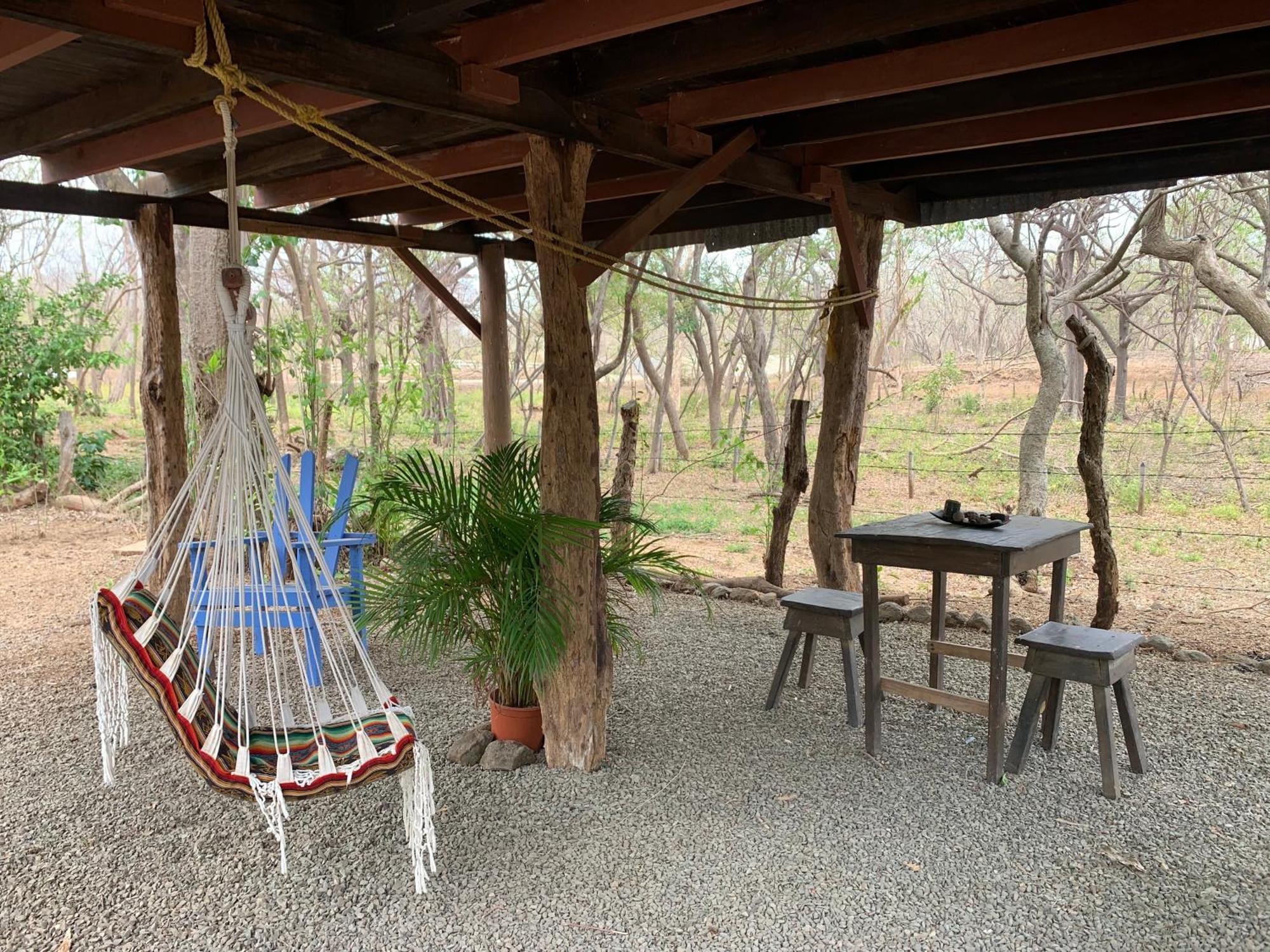 Nieves Surf Hostel And Camping Playa Avellana Kültér fotó